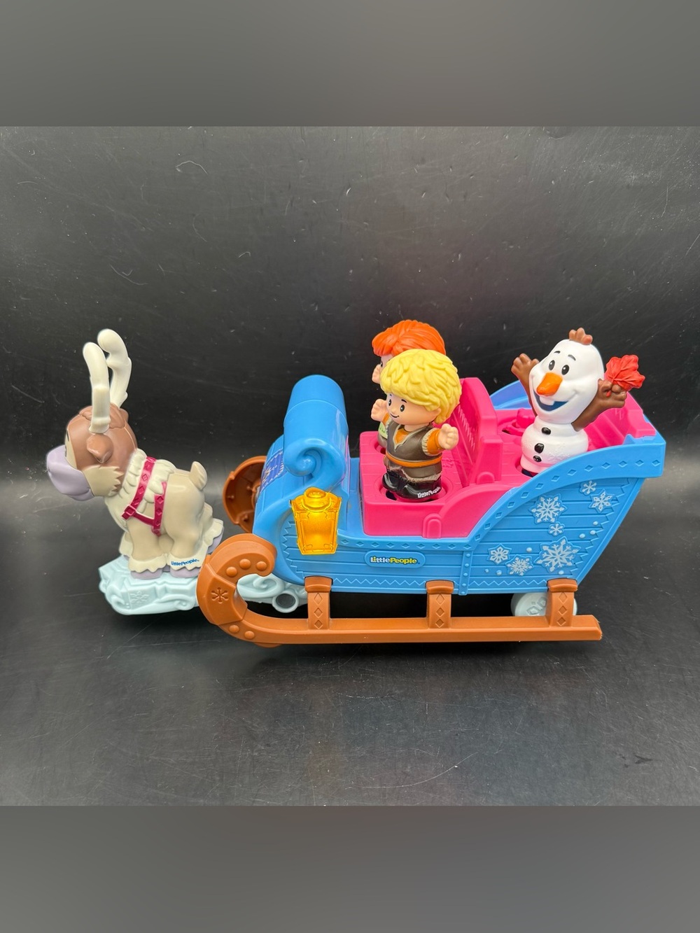 Fisher Price Little People Disney Frozen Kristoff's Light up Sleigh w/4 Figures - Picture 5 of 16